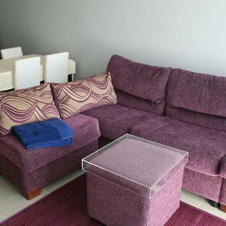 Apartamento Dorna * Malpica